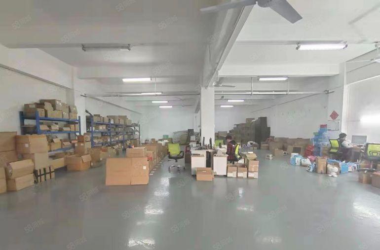 杨美地铁口新出楼上1200平现成装修办公室仓库厂房低价出租