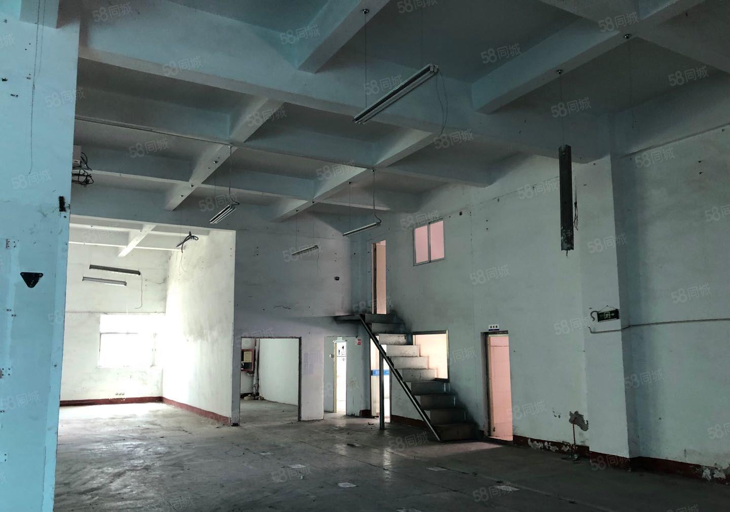 龙岗坂田上雪附近新出1500平一楼厂房出租