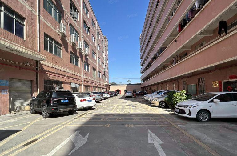 龙岗中心城原房东科技园楼上500平带装修办公室厂房出租