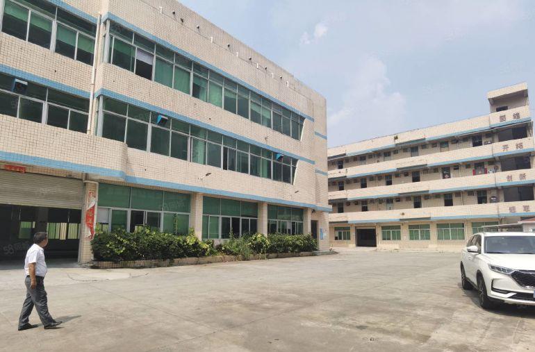 平湖富民工业区独门独院带宿舍5500平厂房仓库低价出租