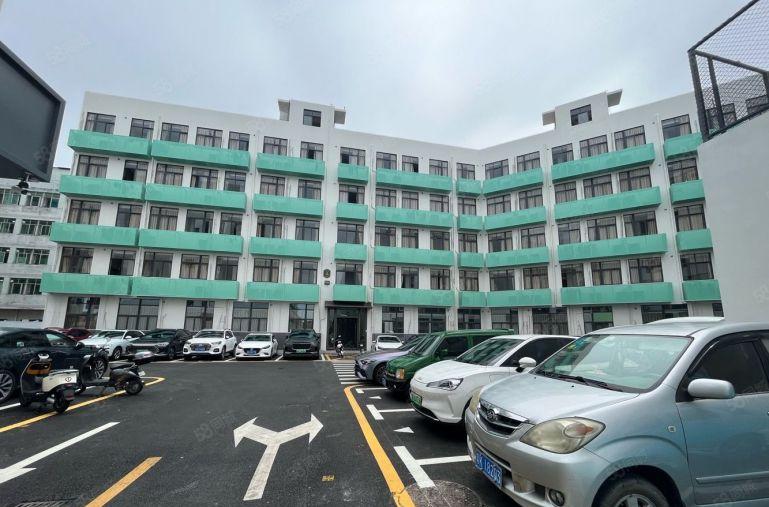 坂田地铁口厂房出租1000平分租300平起可生产电商仓库