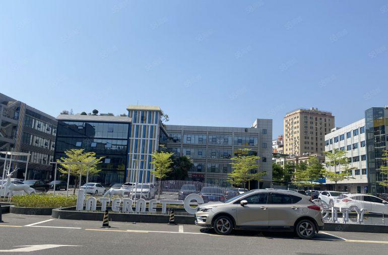 现成直播间龙城广场地铁口电商园200平方精装办公研发厂房出租