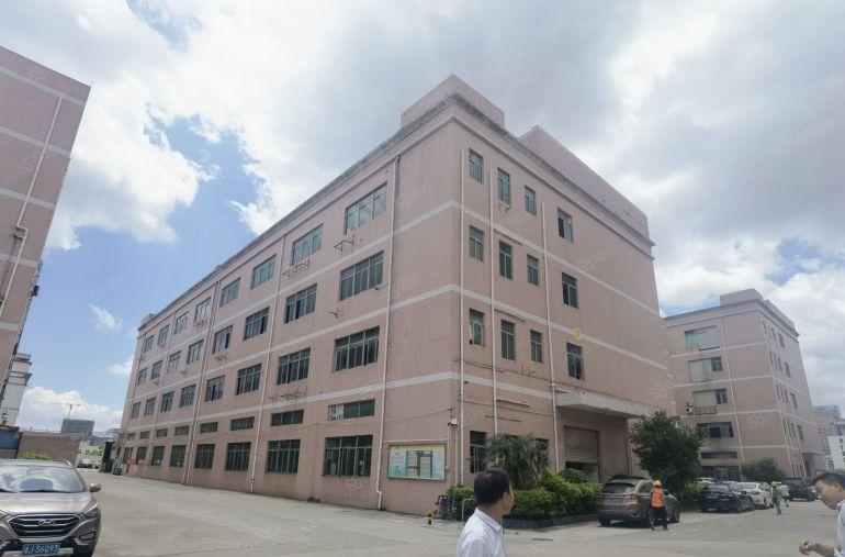 龙岗宝龙工业区独栋红本厂房8800平1楼5.8米高出租