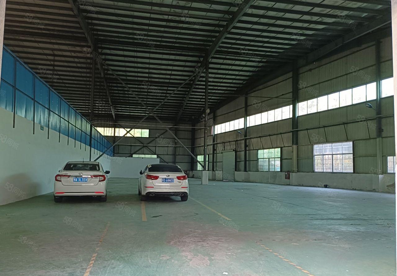 龙岗新出原房东钢构厂房出租2600平可分租，交通便利可进大车