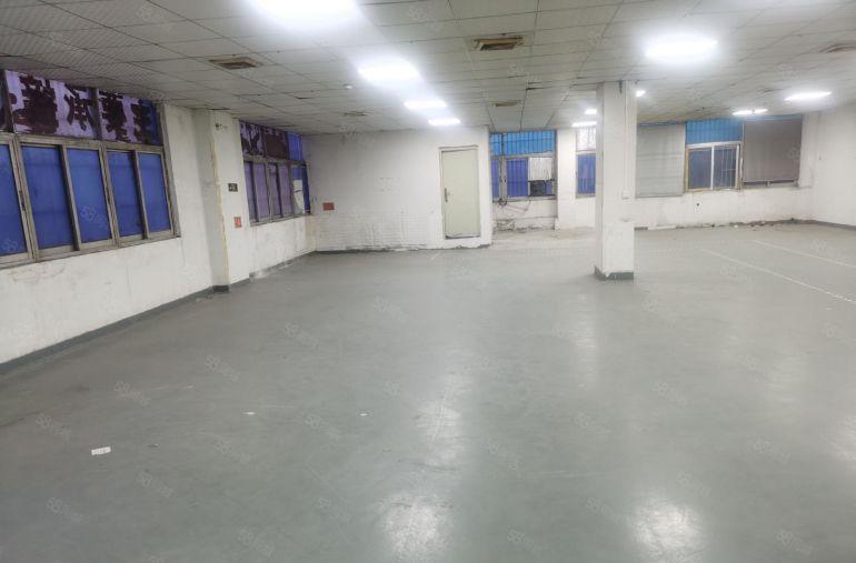 0押金20元龙岗布吉恒通工业城厂房出租544平房东出租