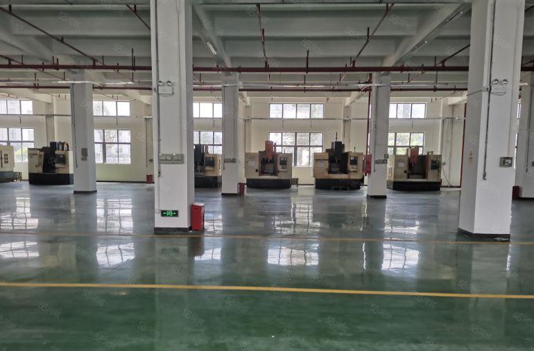 横岗六约工业园区原房东红本一楼1000平方层高6米大小可分租