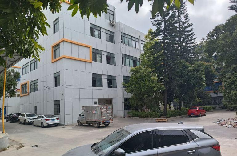 龙岗坪西原房东精装一楼1200平仓库厂房出租，600平起分租