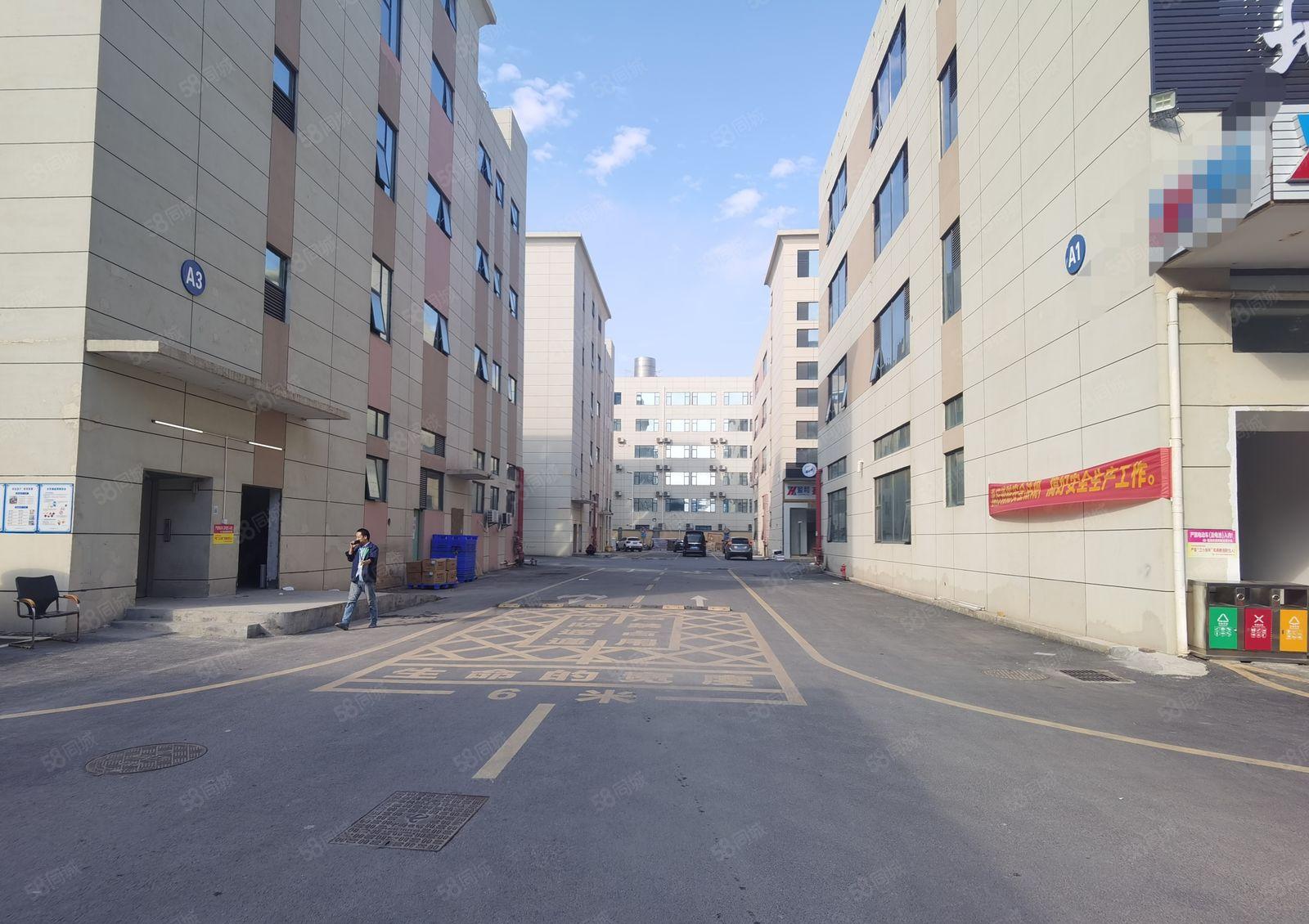 横岗原房东大型园8000平方米独院厂房出租600平方米起分租