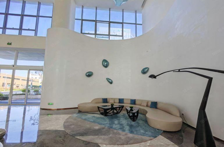 龙岗中心厂房出租全玻璃幕墙1600平可分原房东有红本25元起