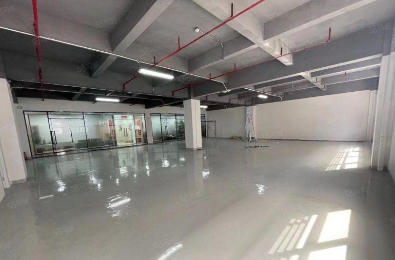 坂田200平方300平方500平起使用率高雪象地铁口厂房出租