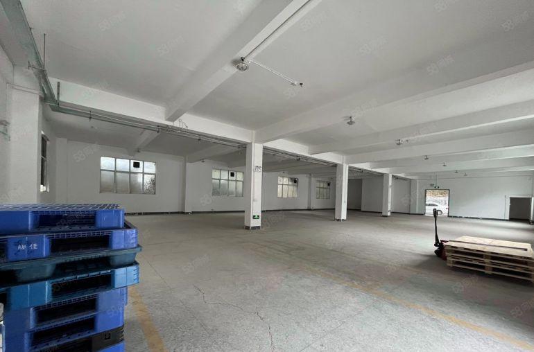 坂田地铁口独栋1000平厂房出租原房东实际面积出租