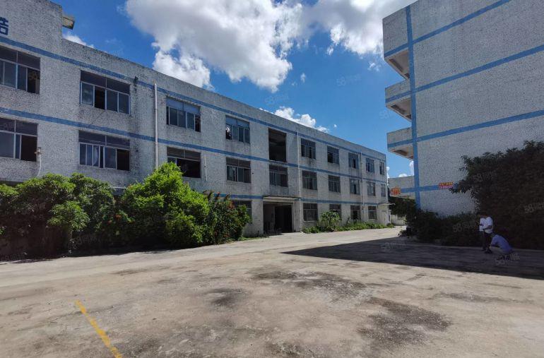 龙岗中心城新出唯一独栋4000平厂房出租可分租空地大带装修