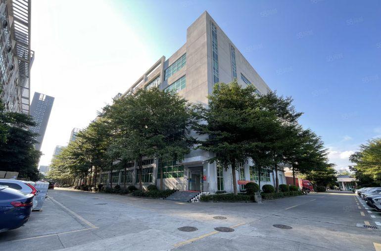 宝龙地铁口原房东园区楼上3000平方，160平方起租，合同长