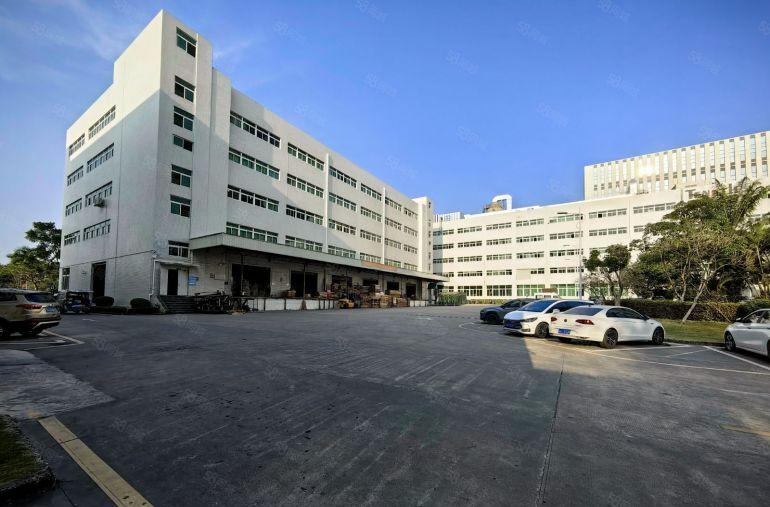 宝龙高新科技园原房东红本8000平方厂房仓库带卸货平台可分租