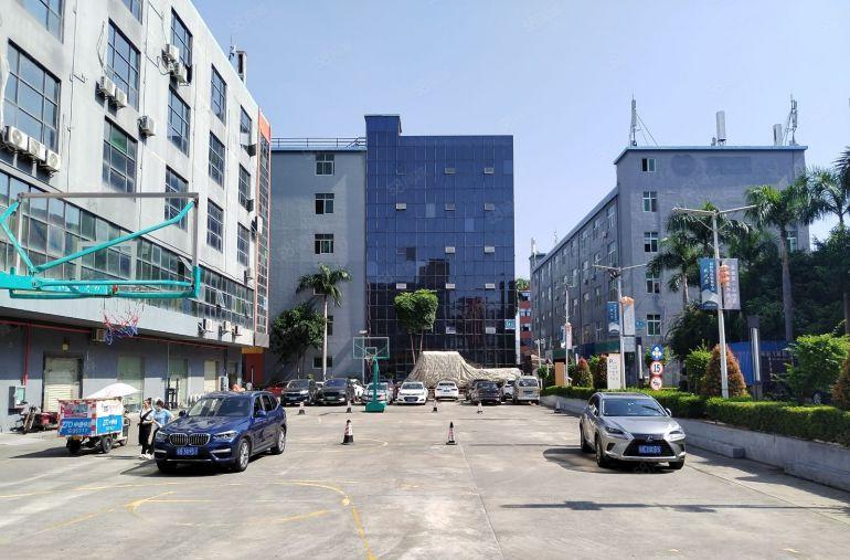 龙岗龙东原房东工业园楼上1000平带装修前台厂房出租 可分租