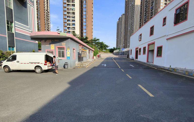 16元特价房源丨龙岗坪地坪西新出2000平带装修厂房仓库出租