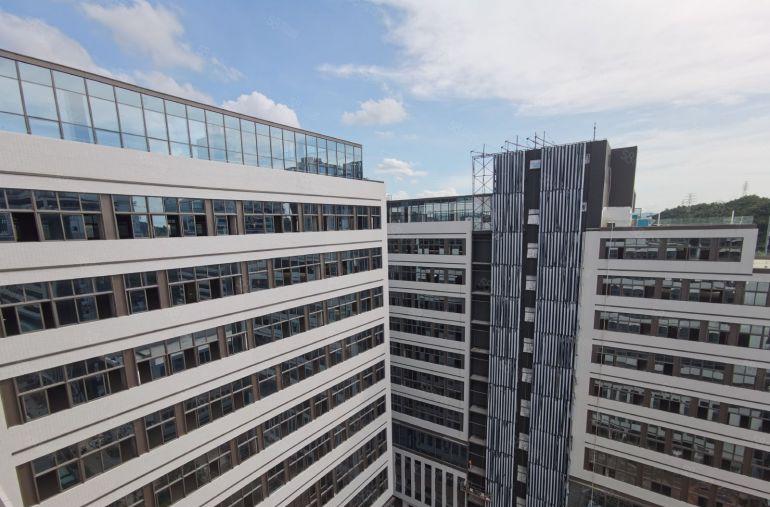 龙岗地铁口全新高标厂房 可研发生产 1200平起开发商直租