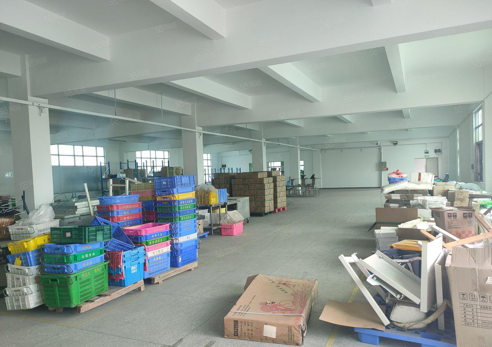 平湖富民工业区3楼1000平方厂房仓库出租