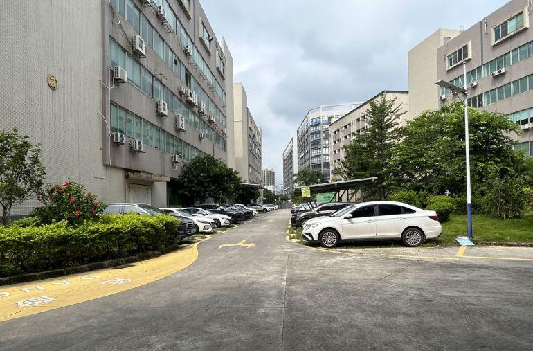 横岗原房东工业园楼上1500平带装修办公室厂房出租 可分租