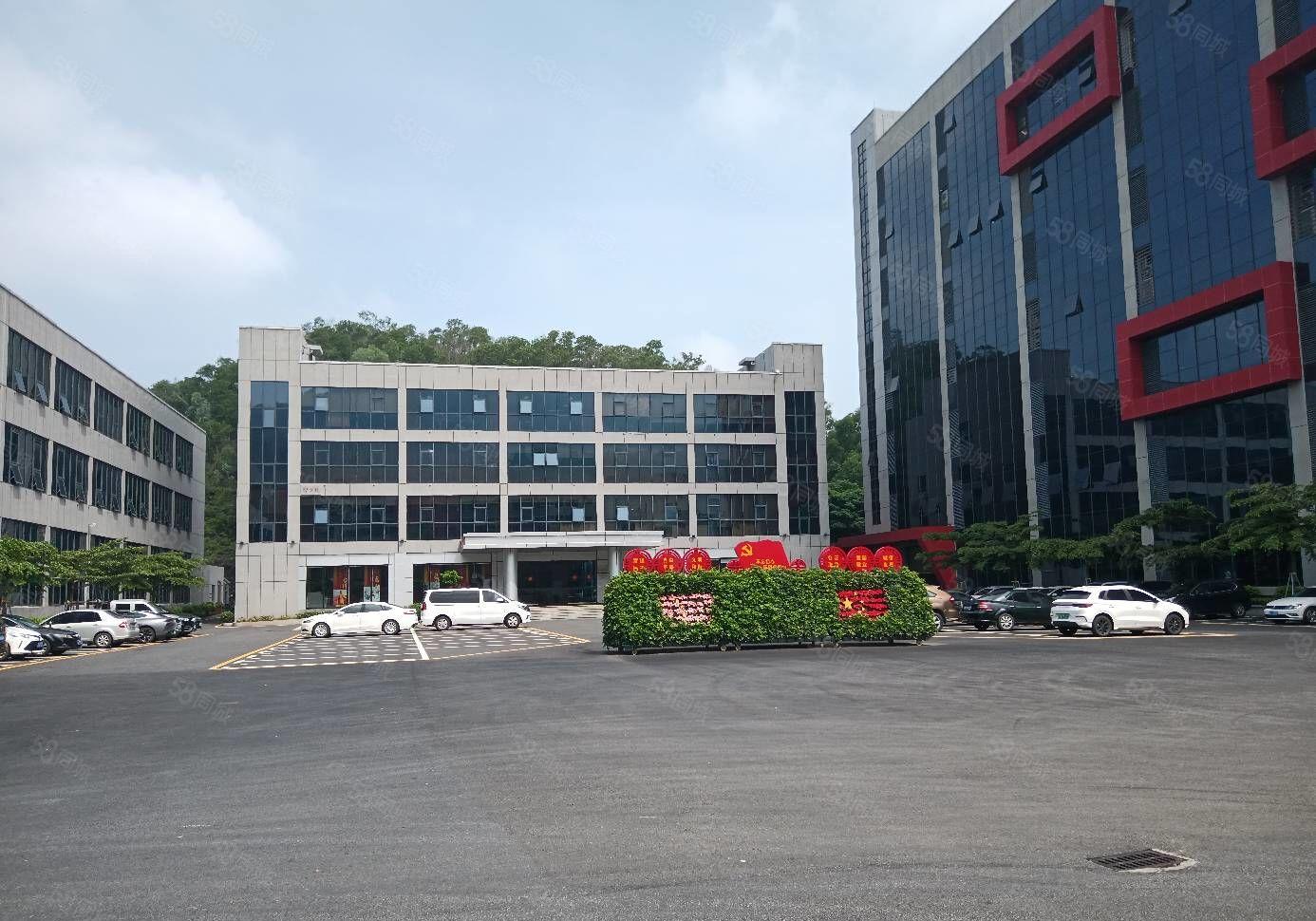 平湖华南城地铁口创新产业园1000平起租总面积3万平米可整租