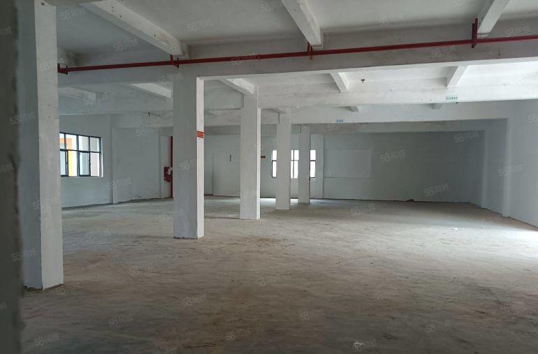 平湖新木工业区独院7960平方厂房出租