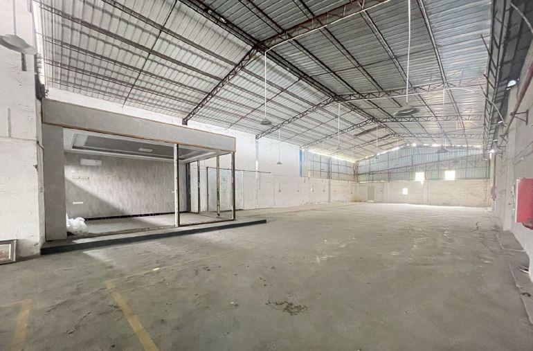 坪地超低价钢构厂房出租面积500平15块空地大交通便利