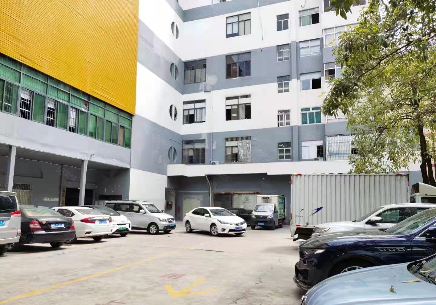 塘坑地铁站五百米厂房1300平米招租