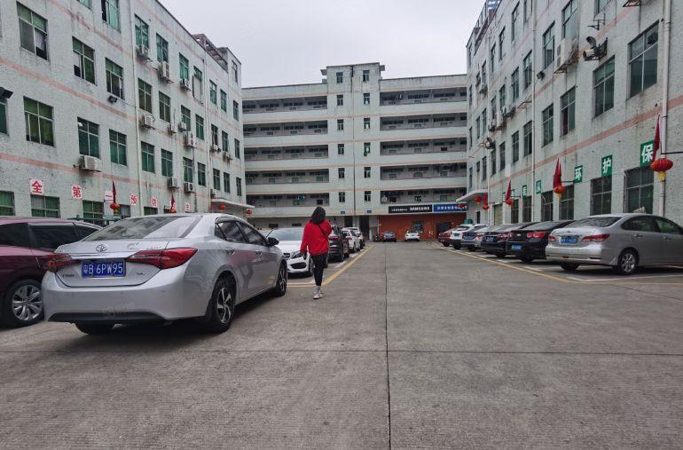 楼上17元同乐深汕公路边独院3楼1300平带装修厂房出租