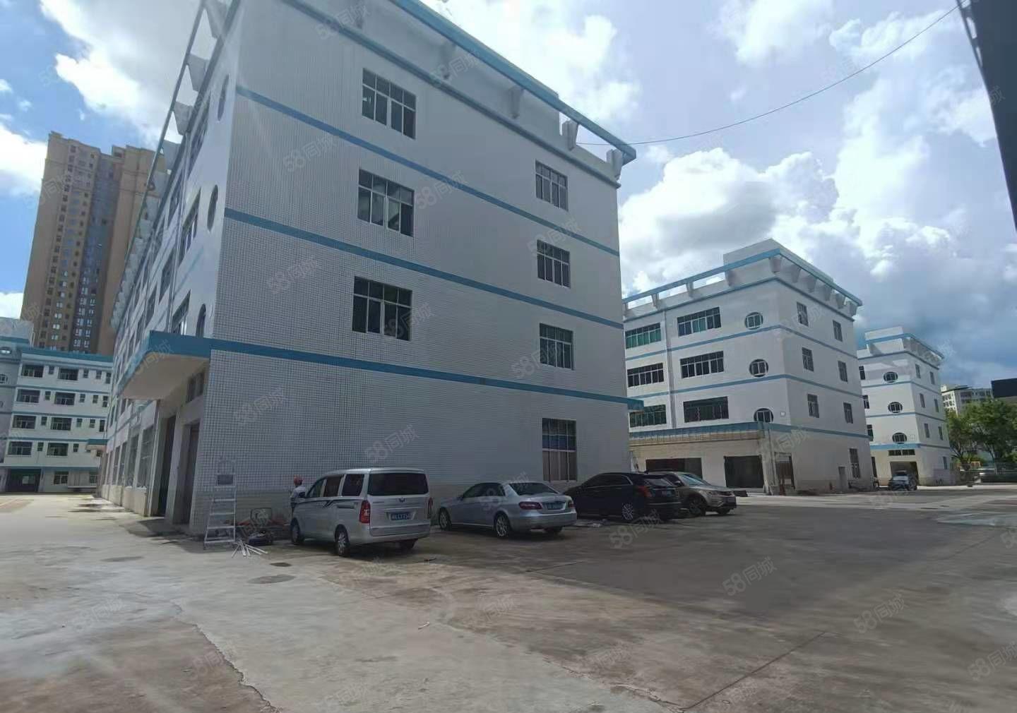 （原房东）龙岗嶂背工业园890平精装修红本厂房出租可大小分租