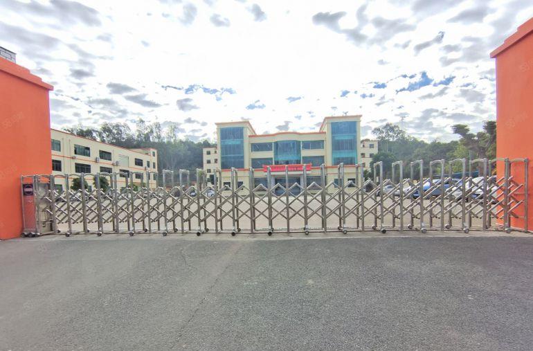 特价龙岗原房东科技园独院楼上2000平方带装修厂房仓库出租