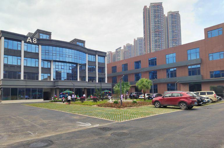 龙岗新生全新红本电商科技园300平起分租可办公可生产整租优惠