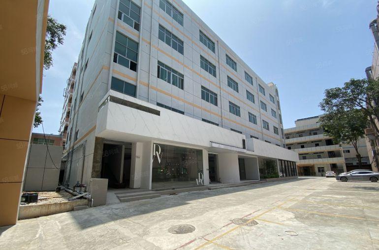 16元村委直租龙岗新出4000平独门独院精装办公仓库厂房出租