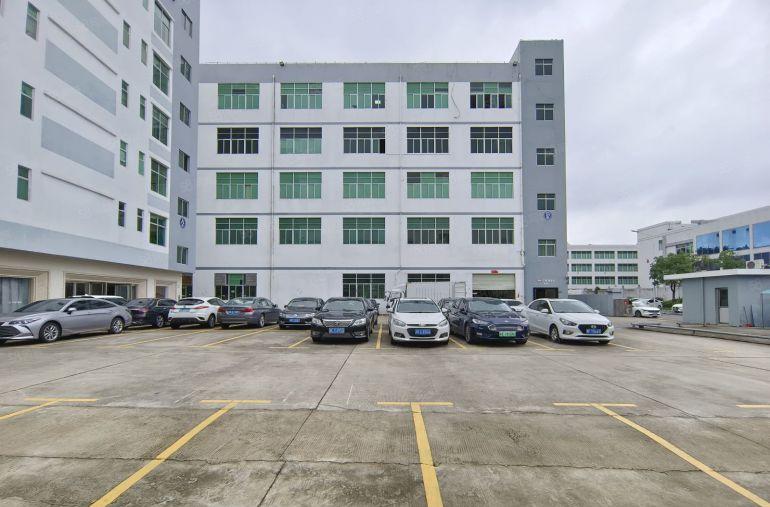 龙岗爱联地铁口村委独院分租1楼500平办公仓储厂房低价出租