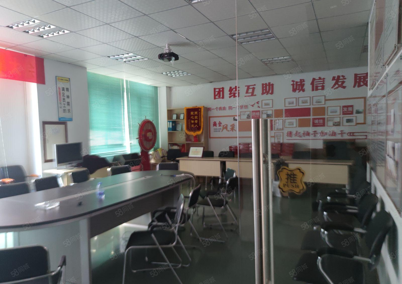 龙岗中心城新生社区独栋厂房12楼每层1200平方，可分租