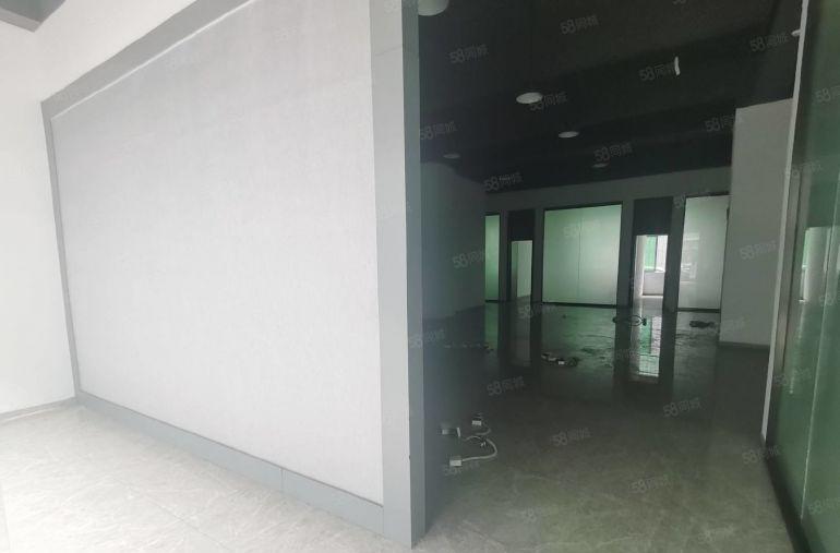 18元起租龙岗南联大工业区一楼二楼1300平厂房出租可分租