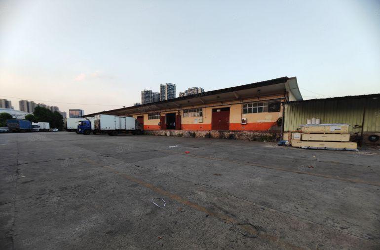 深圳龙岗区平湖单一层物流仓库出租面积6000平红本红本原房东