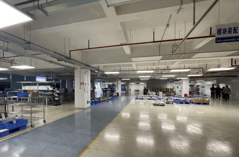 龙岗平湖原房东低价独院厂房6000平1000平起分租