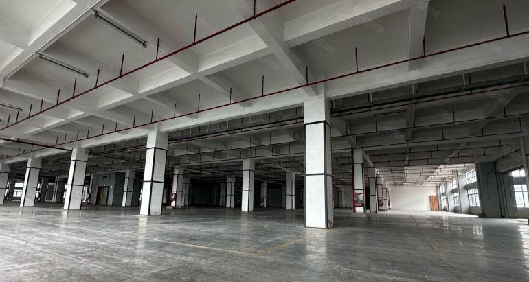 龙岗地铁口原房东独栋厂房8000平出租可分租合同长达10年期