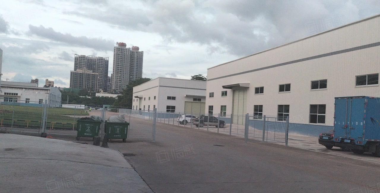 龙岗同乐12米钢构3000平，可架行车有环评有红本，二级消防