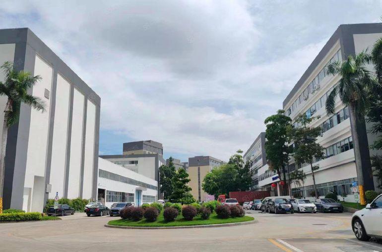 （出租）龙岗南联地铁站科技园楼上1468平精装办公厂房