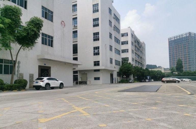 （出租）龙华大量浪房东带红本2000平标准产厂房，大小可分租