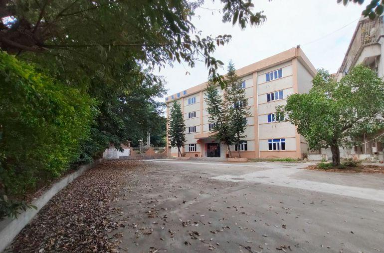 18元租龙岗深汕路独院2楼厂房700平方带精装修办公室可分租