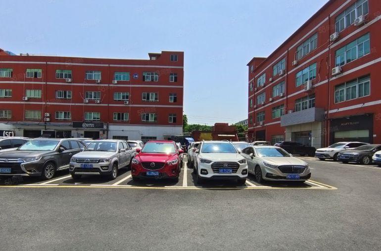 电商贸易龙岗爱联地铁站楼上300平方带装修厂房仓库出租