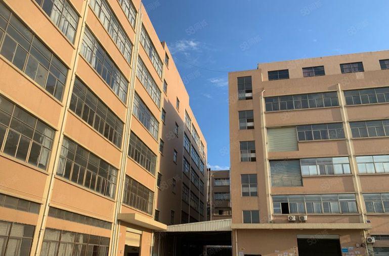 横岗六约工业园区原房东红本2楼3500平方带装修水电齐可分租