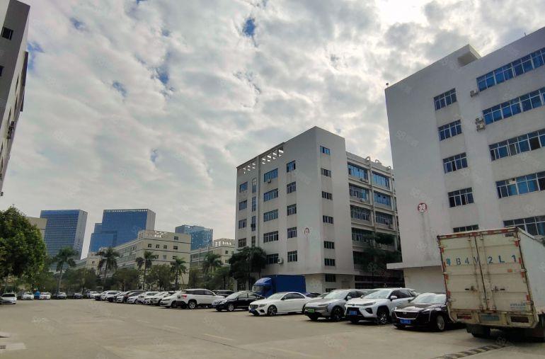 龙岗中心城原房东工业园精装修厂房1500平方出租