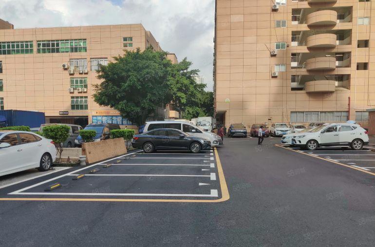 龙岗中心地铁口独院30000平厂房仓库出租带卸货平台大小分租