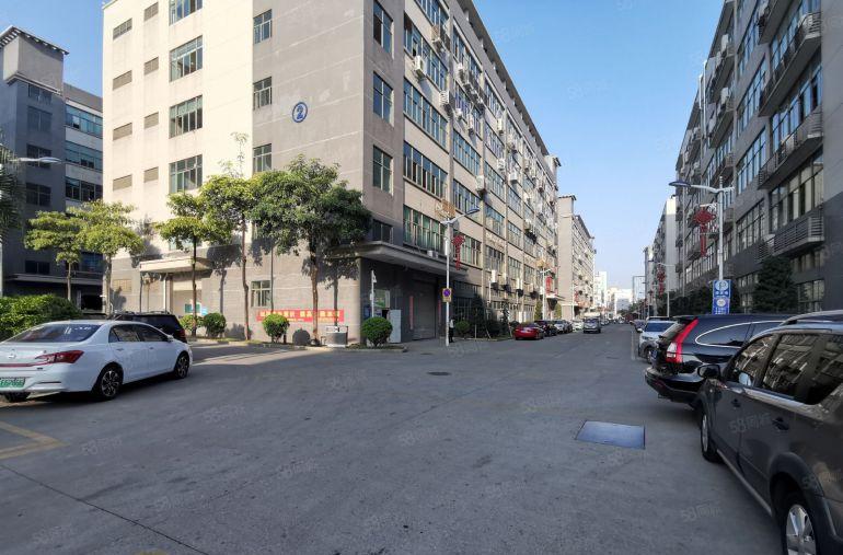 200平起坂田地铁口产业园1000平精装办公仓库厂房出租分租