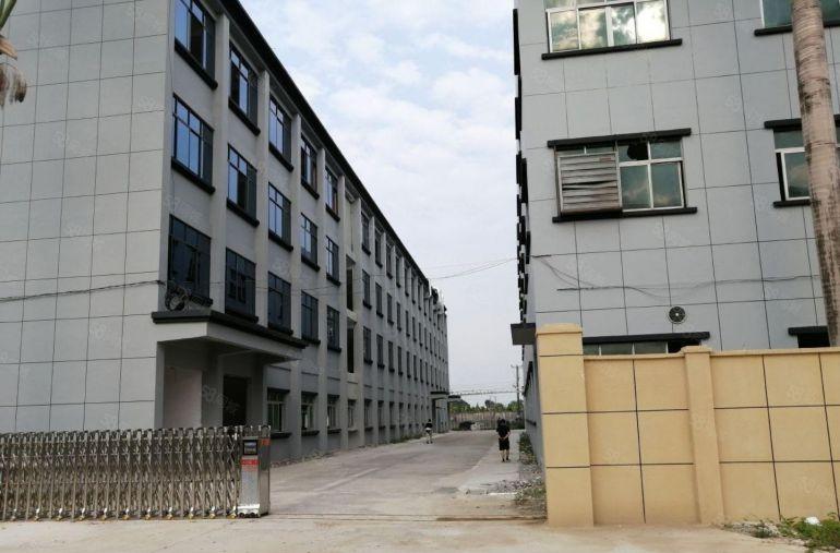 平湖华南工业区5000平独门独院厂房仓库出租 按建筑面积出租