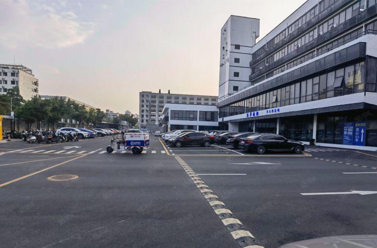 坂田华为地铁站1200平精装电商厂房办公出租一楼仓库可分租