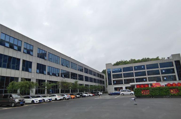 200平起坂田原房东工业园6000平精装修厂房仓库出租带红本